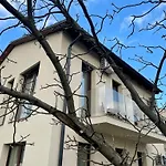 아파트 Nature In The Lower Storey Bestern 세게드