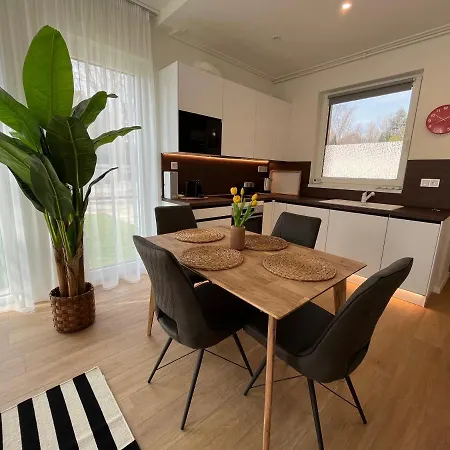 Nature In The Lower Storey Bestern *